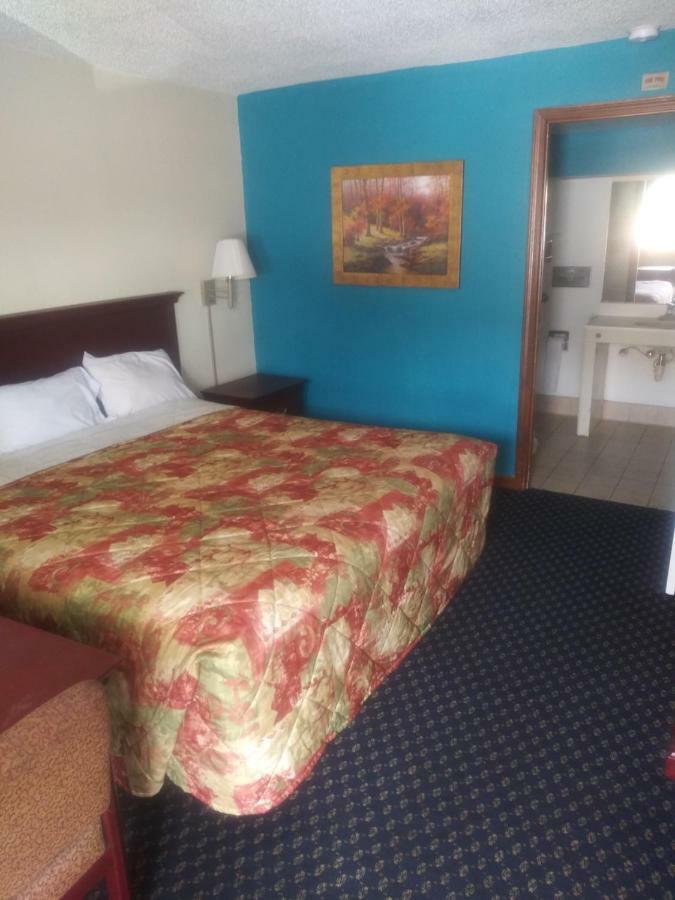 Rodeway Inn Jonesboro Eksteriør billede
