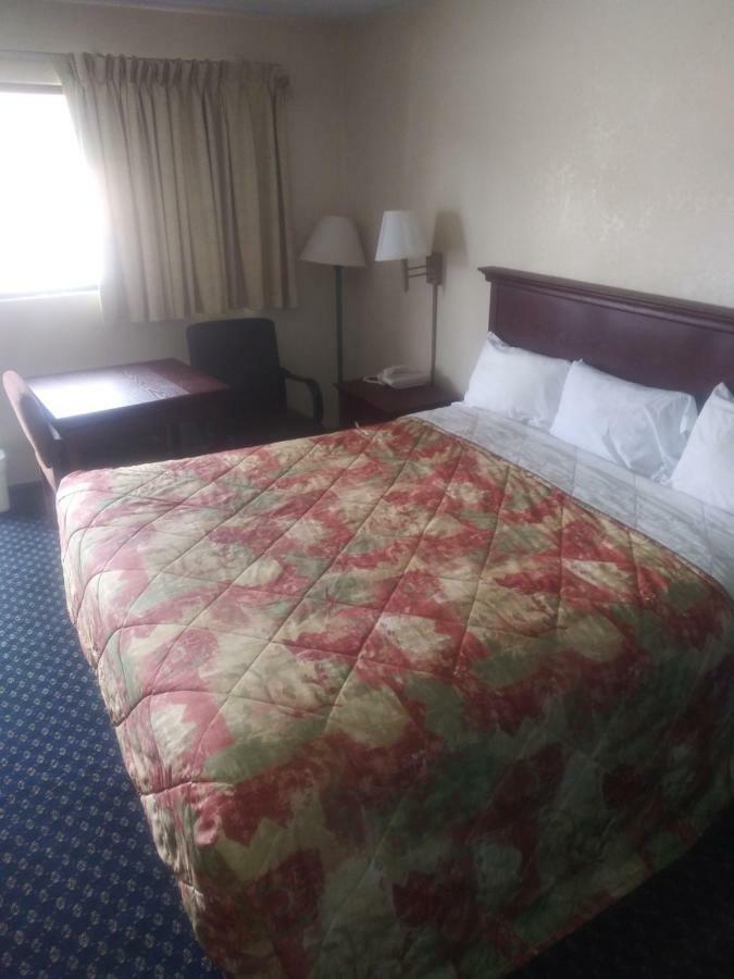 Rodeway Inn Jonesboro Eksteriør billede